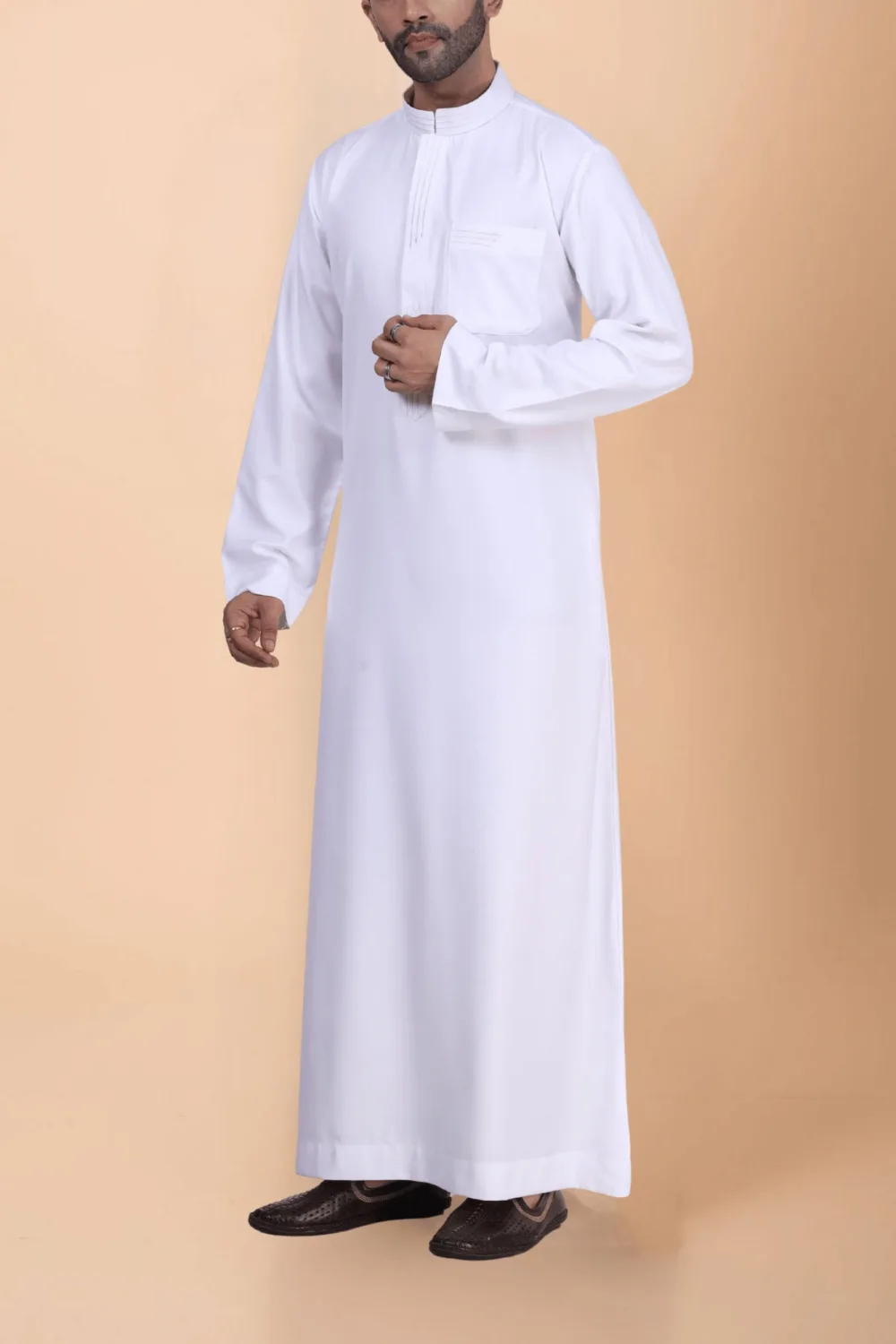 Classic White Plain Thobe with Band Collar & Clean Placket Design - Image 3 - Ruby Online