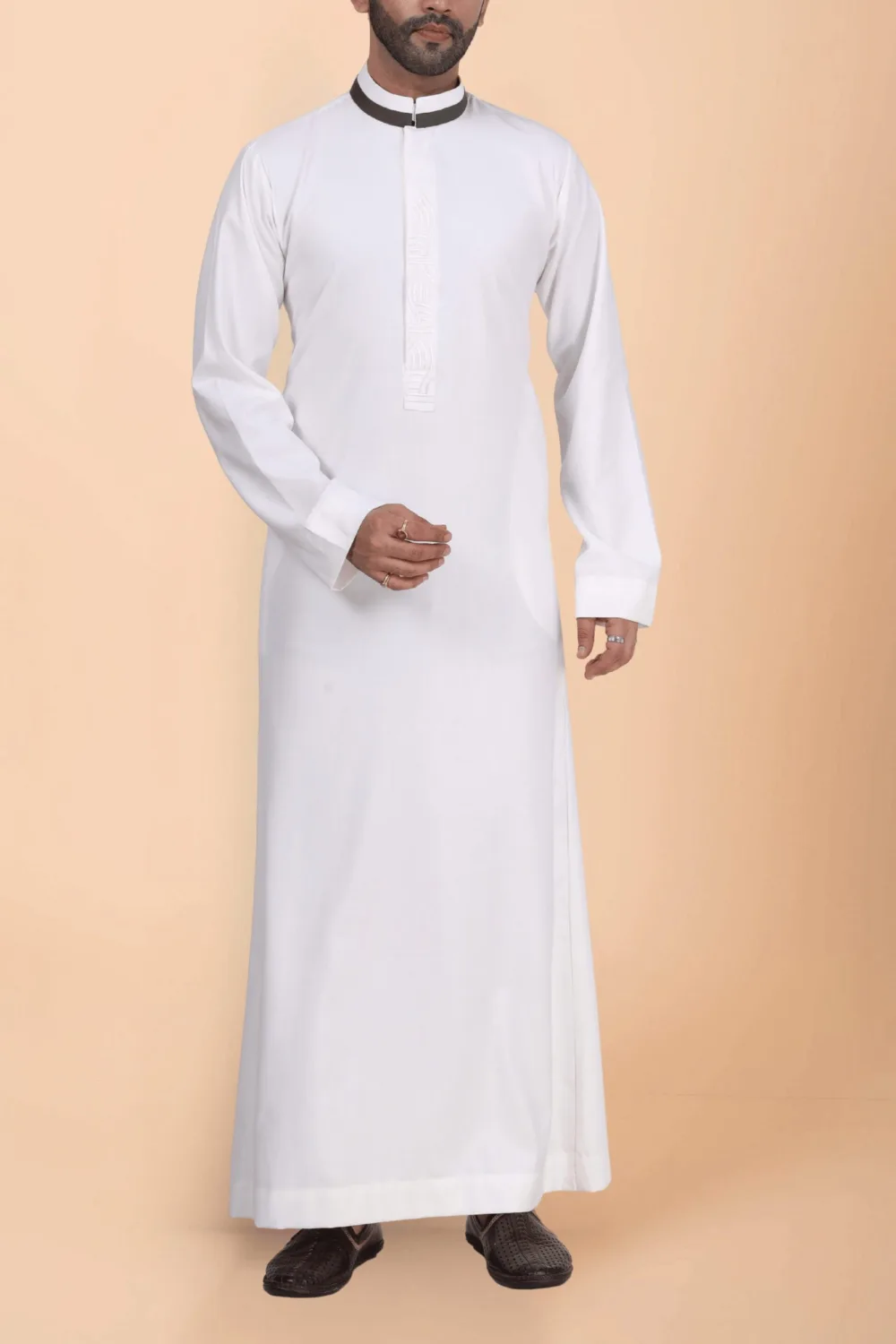 Off-White Thobe with Tonal Embroidery Strip & Contrast Band Collar