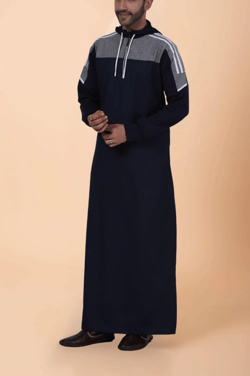 Men’s Navy Blue Hooded Thobe with Grey Panel & White Stripe Design - Image 4 - Ruby Online